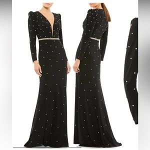 MAC DUGGAL Crystal Detail Long Sleeve Column Gown